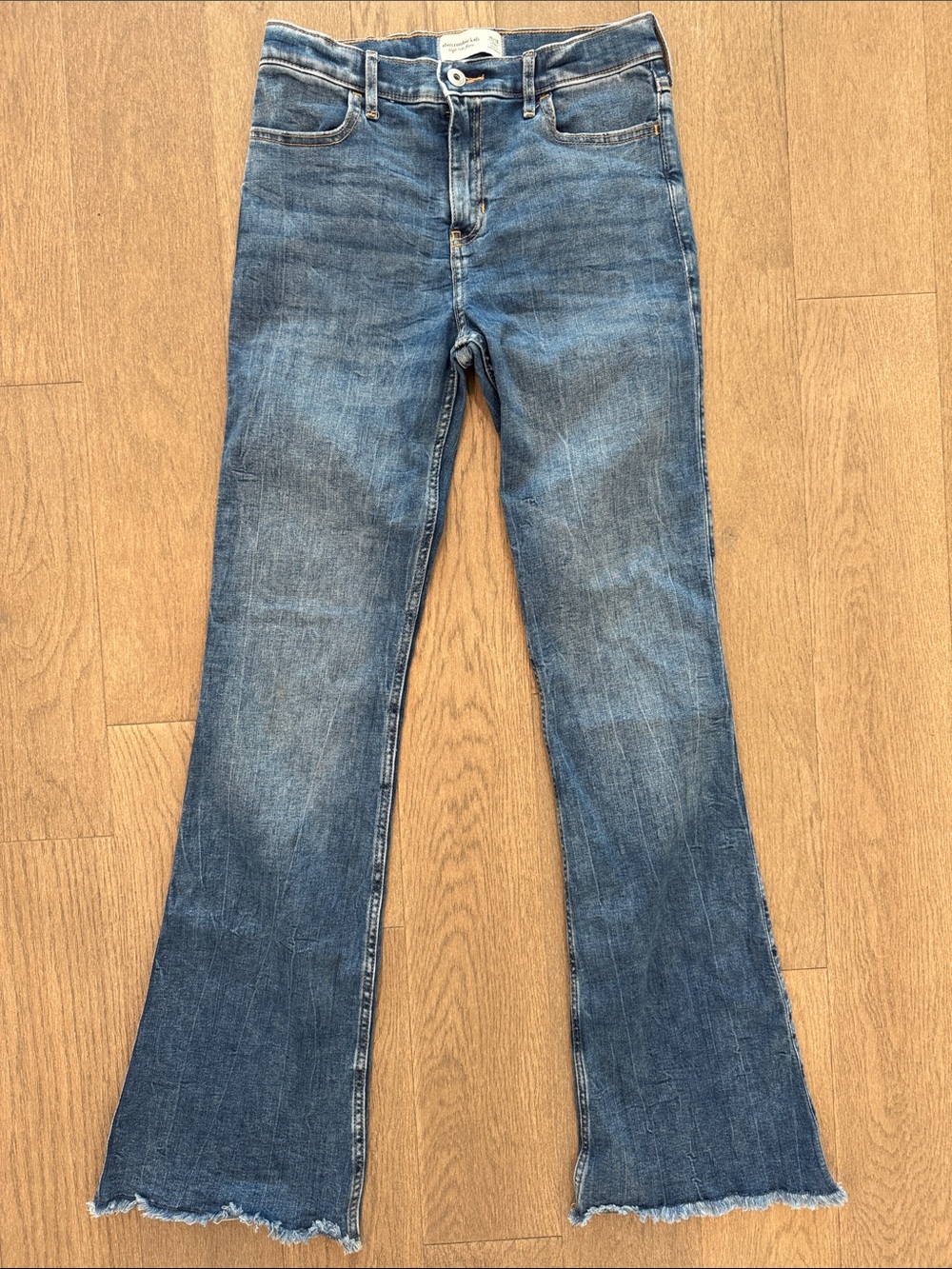 Abercrombie Kids High Rise Flare Medium Wash Girls 15 16 Long Denim Jeans Casual
